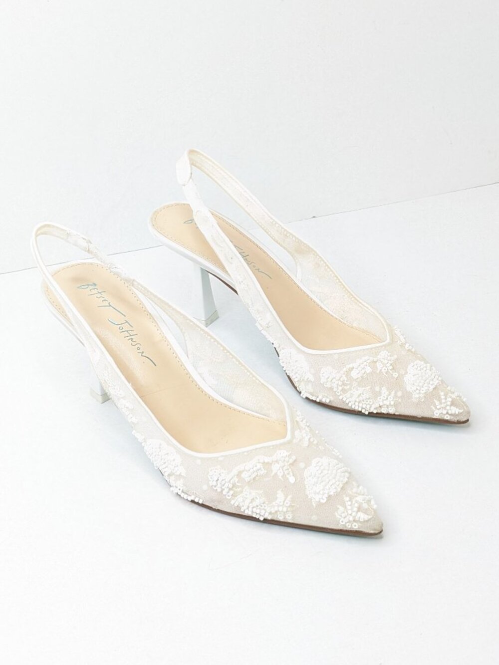 Betsey Johnson Nikki Slingback Heels Ivory Womens 6.5
